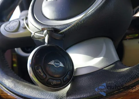 2008 Mini Cooper Clubman z USA, uszkodzony, nr VIN WMWML33568TN67919